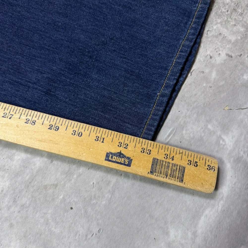 Levis minor flaws